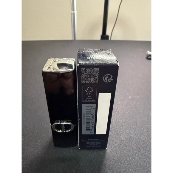 Dior Lipstick - Rouge Dior in 769 Rouge Ardent Satin - Picture 4 of 6